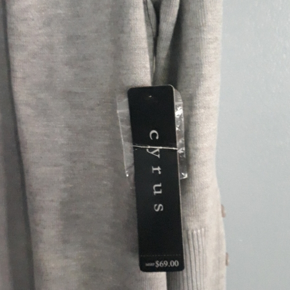 Light Grey Cardigan - Picture 3 of 6